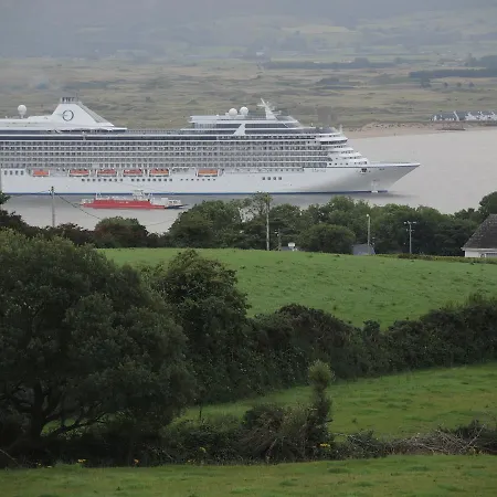 On The Rocks ベッド・アンド・ブレックファスト グリーンキャッスル