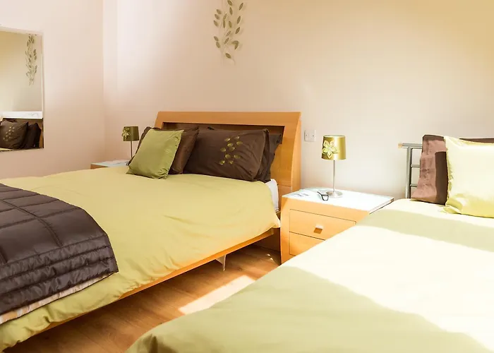 Bed & Breakfast On The Rocks 3*