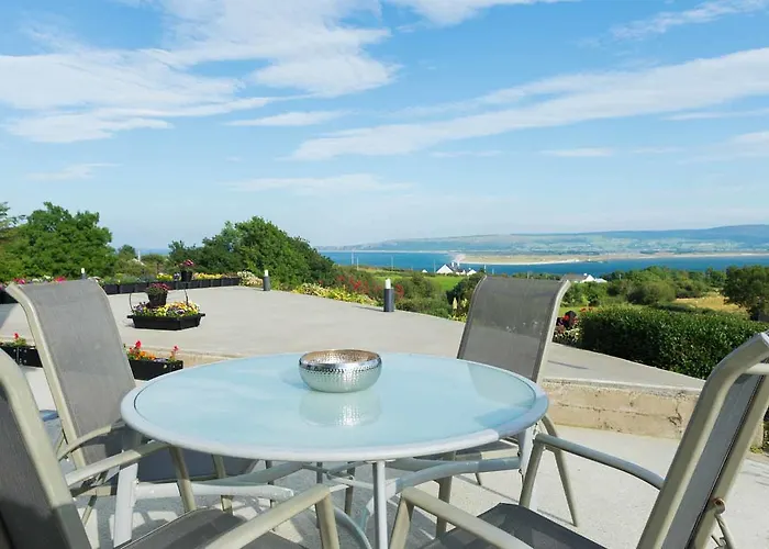 On The Rocks Bed & Breakfast 3*